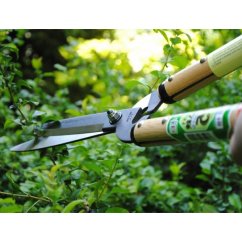 OKATSUNE 231 brush shears with long blade and short handle