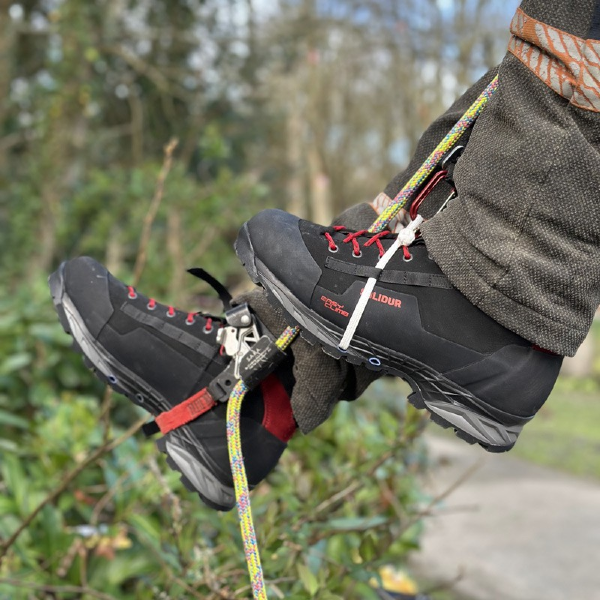 Climbing shoes SOLIDUR TREE CLIMB