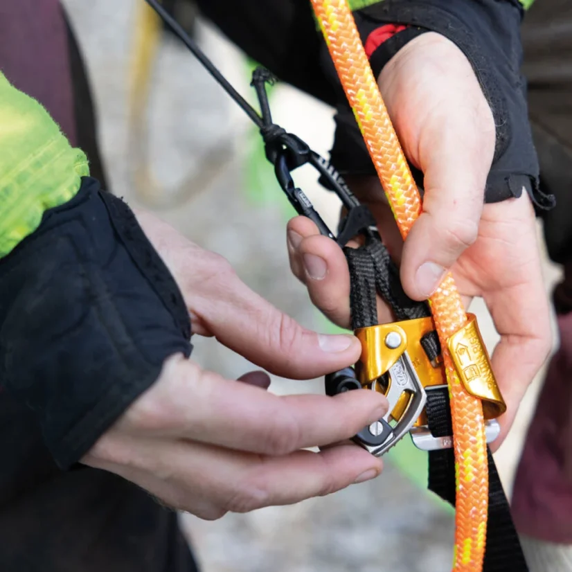 PETZL KNEE GRAB
