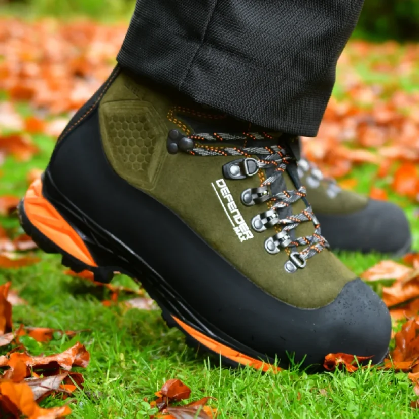 Protipořezové boty STEIN DEFENDER MAX V2 - olivová