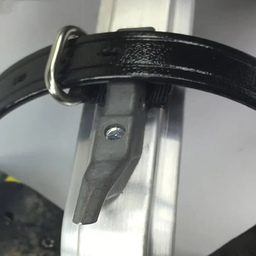 DISTEL lower strap guide eyelet