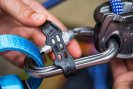 Divider for PETZL BAR ATTACHE SL carabiner