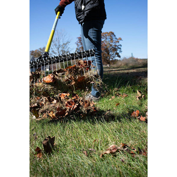 GROUNDSKEEPER II FULLSIZE RAKE